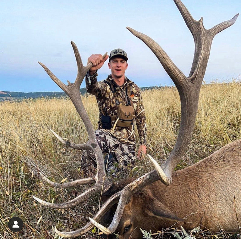 mandatory posing for a photo after hunting